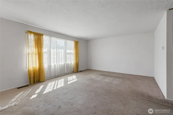 $449,900 | 5119 North 31st Street, Tacoma, WA 98407