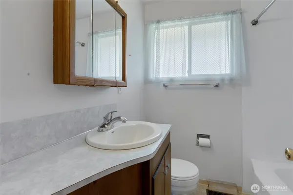 $449,900 | 5119 North 31st Street, Tacoma, WA 98407