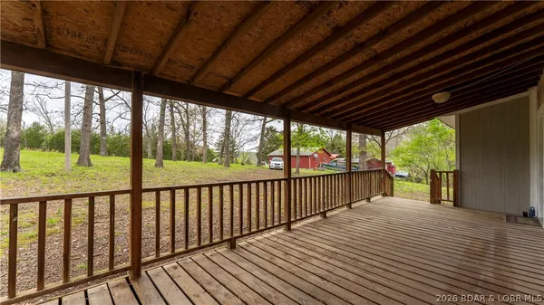 $195,000 | 1318 Sagrada Road, Edwards, MO 65326