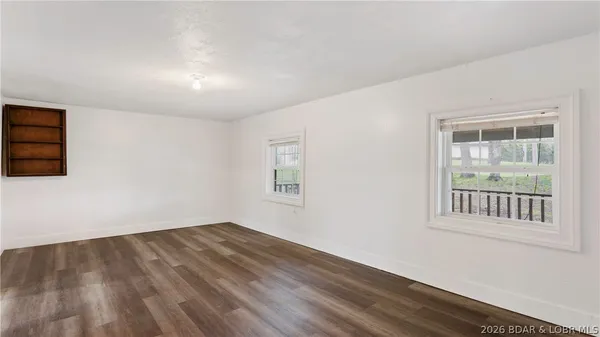 $195,000 | 1318 Sagrada Road, Edwards, MO 65326