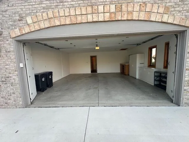 $329,900 | 6355 Kingsview Drive, Mount Pleasant, WI 53406