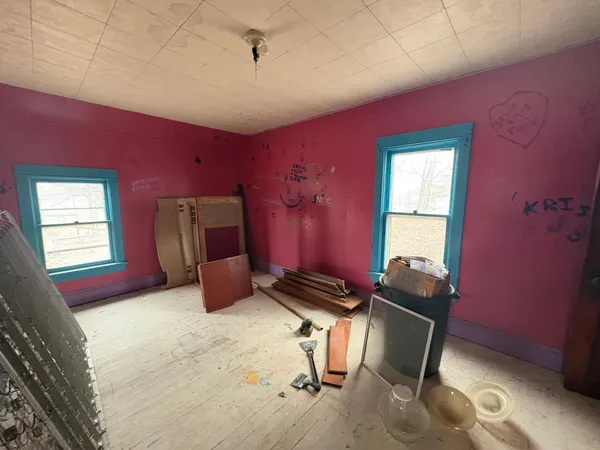 $29,500 | 201 East Becker Avenue, Clontarf, MN 56226