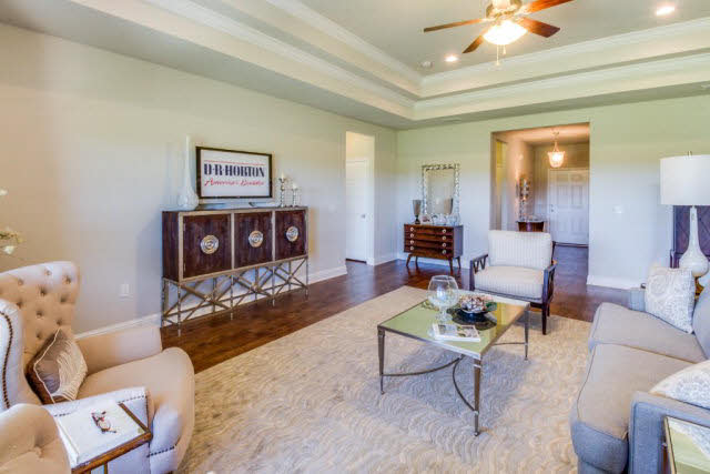 10511 Dunmore Drive Daphne, AL 36526 - Photo 3 of 25 Family Room 2