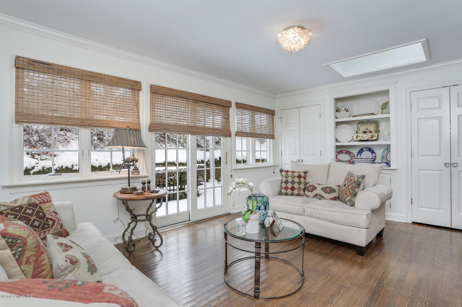 44 Glen Road Greenwich, CT 06830 - Photo 7 of 30 44 Glen Rd Greenwich CT 06830-large-024-