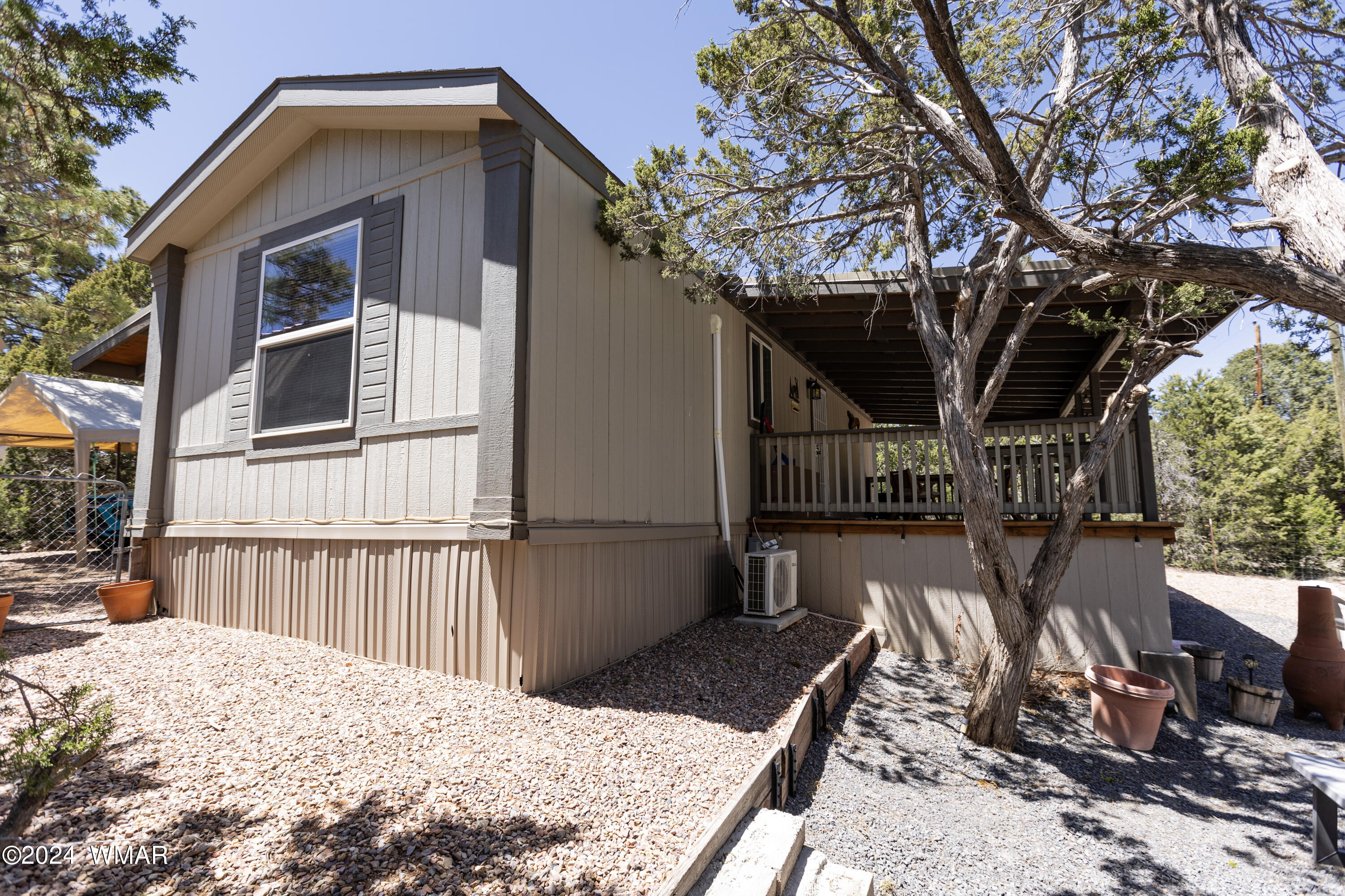 3557 Broken Arrow Road Overgaard, AZ 85933 - Photo 5 of 24
