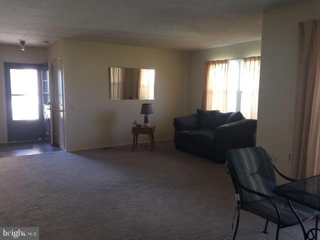 7054 Catalpa Road Frederick, MD 21703 - Photo 5 of 7