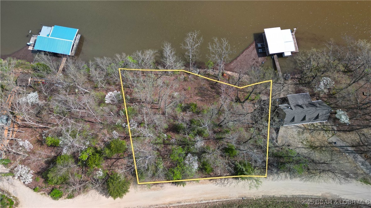 30871 Berry Road Stover, MO 65078 - Photo 3 of 19