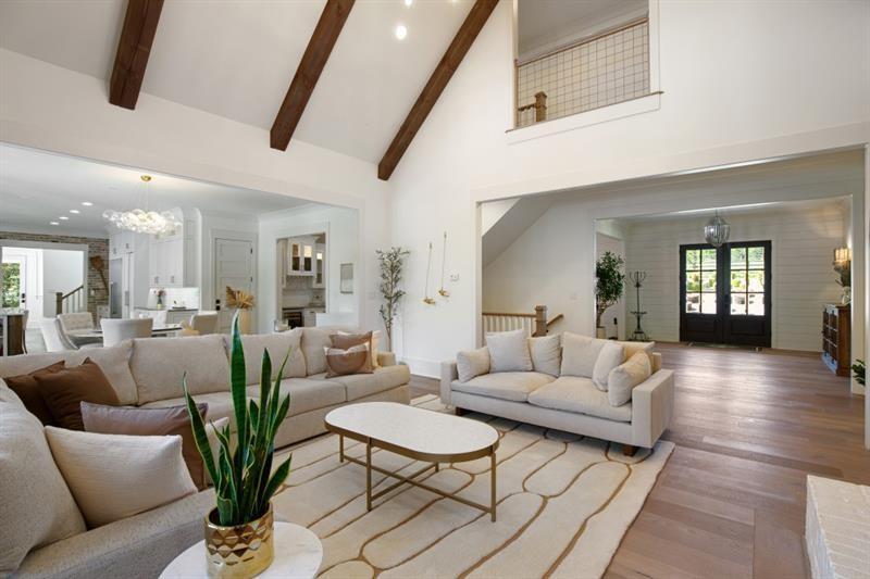13235 Arnold Mill Road Roswell, GA 30075 - Photo 6 of 72 Gallery Image 6
