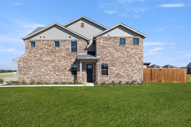 $439,900 | 9007 Indianola Trail, Oak Point, TX 75068