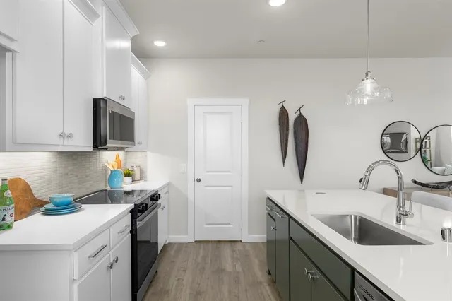 $439,900 | 9007 Indianola Trail, Oak Point, TX 75068