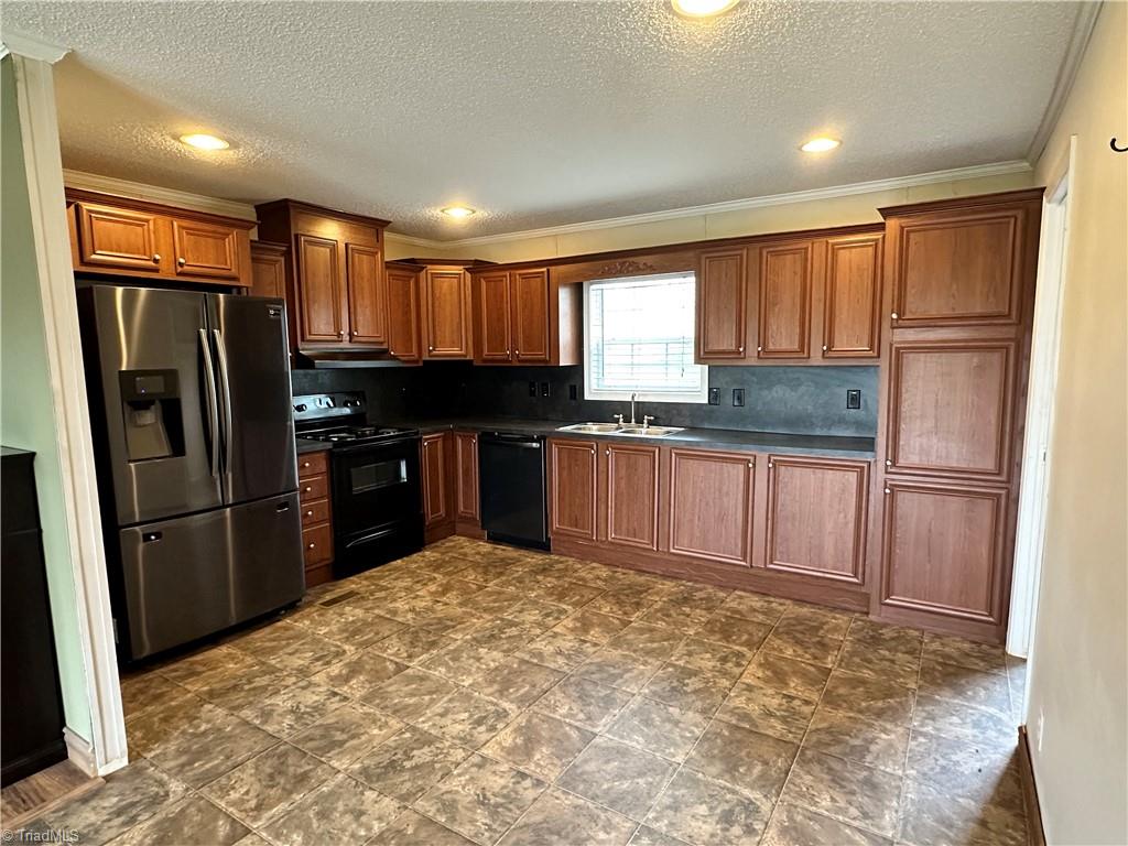369 Romie Snow Road Dobson, NC 27017 - Photo 8 of 23