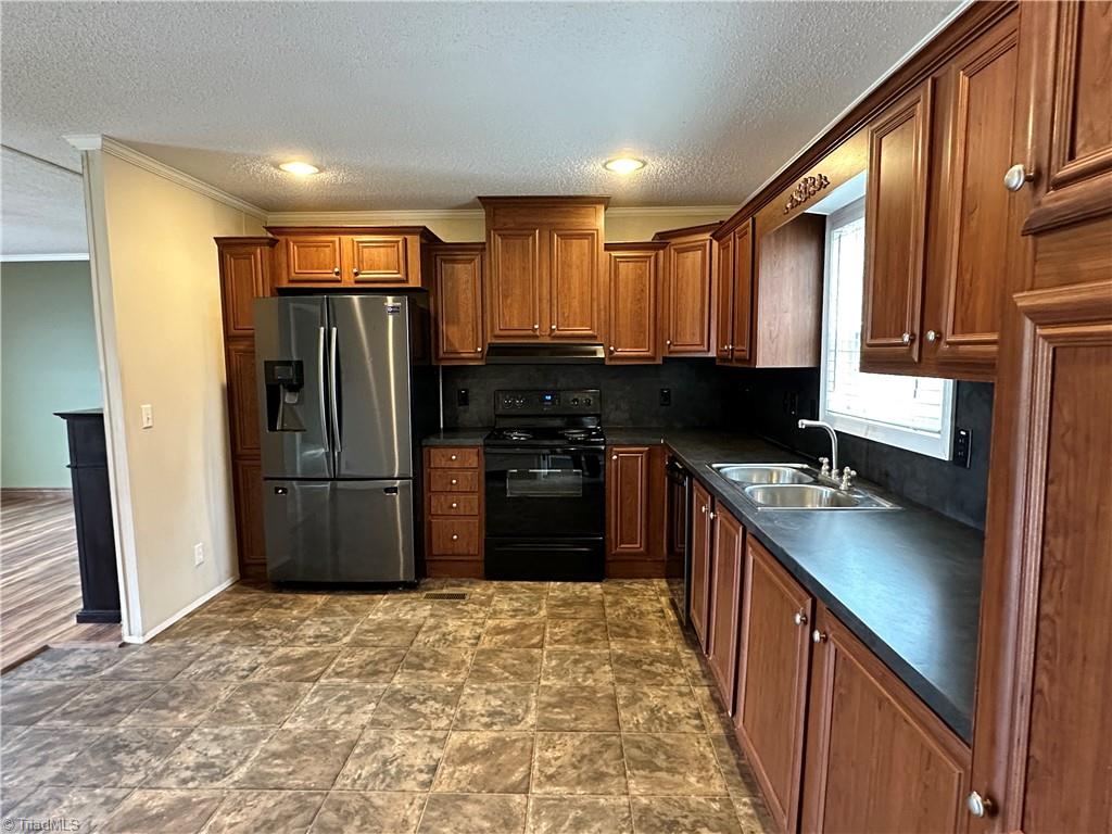 369 Romie Snow Road Dobson, NC 27017 - Photo 9 of 23