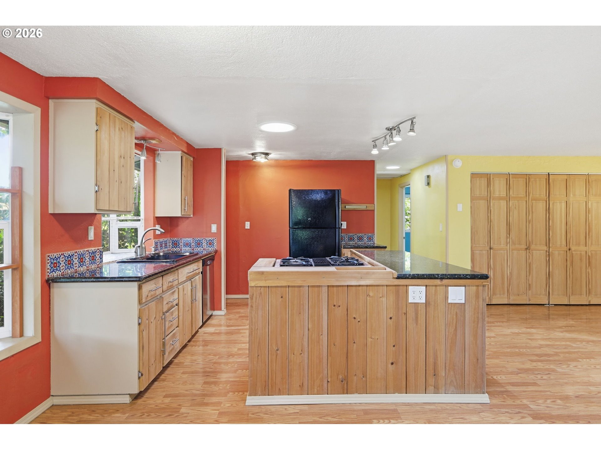 3987 Andover Street Eugene, OR 97404 - Photo 15 of 43 Kitchen