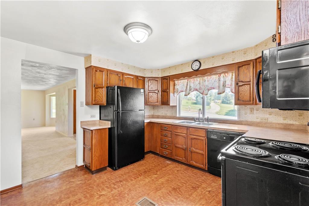 619 Sarver Road Sarver, PA 16055 - Photo 10 of 21