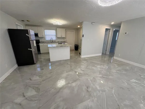 $2,200 | 1825 134th Avenue, Largo, FL 33778