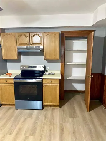 $1,850 | 356 Chandler Street, Unit 2, Worcester, MA 01602