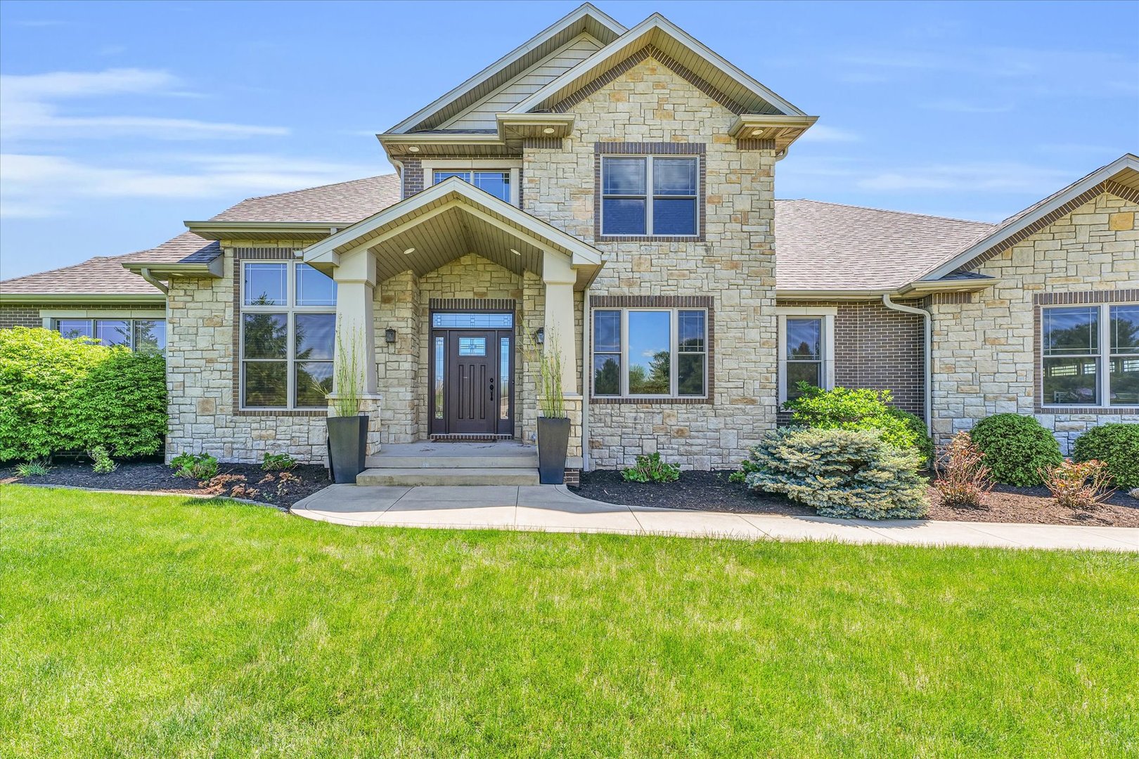 1319 Cross Creek Road Mahomet, IL 61853 - Photo 7 of 86 Gallery Image 7