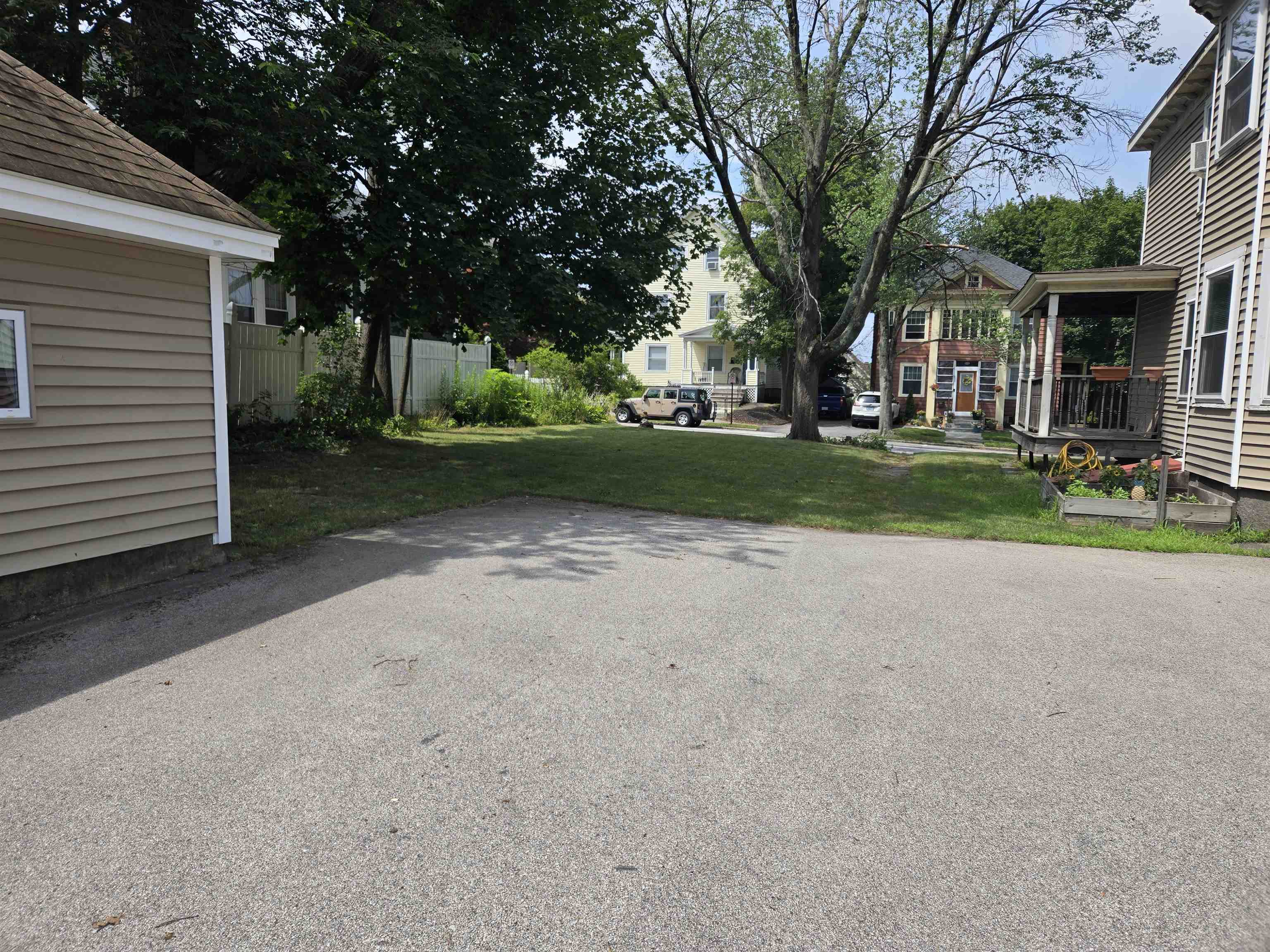 841 Beech Street Manchester, NH 03104 - Photo 38 of 40