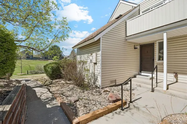 $294,900 | 2431 South Xanadu Way, Unit D, Aurora, CO 80014