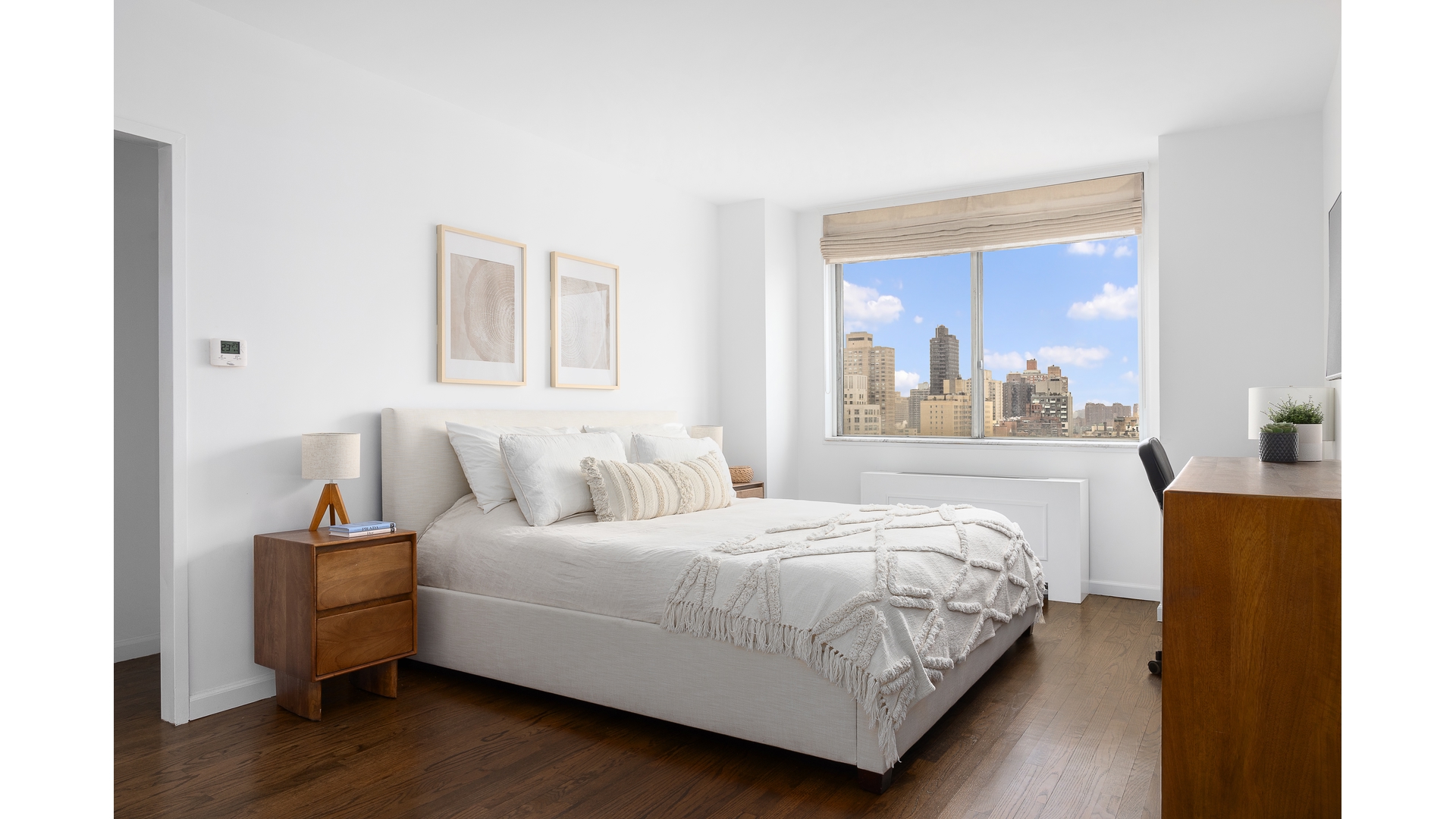 515 East 79th Street, Unit 25F Manhattan, NY 10075 - Photo 4 of 14