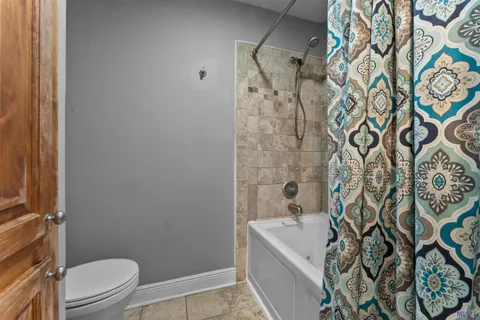 $450,000 | 31204 Dunn Road, Denham Springs, LA 70726