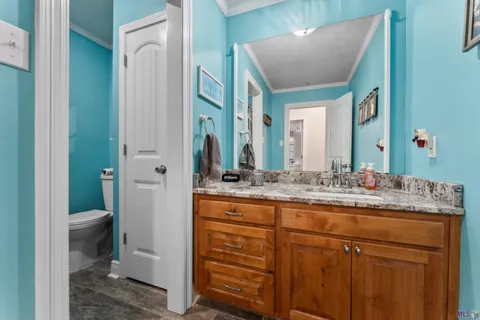 $450,000 | 31204 Dunn Road, Denham Springs, LA 70726