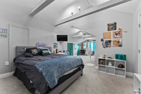 $450,000 | 31204 Dunn Road, Denham Springs, LA 70726