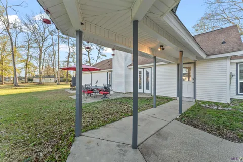 $450,000 | 31204 Dunn Road, Denham Springs, LA 70726