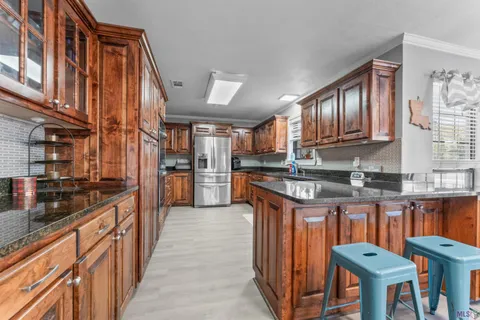 $450,000 | 31204 Dunn Road, Denham Springs, LA 70726