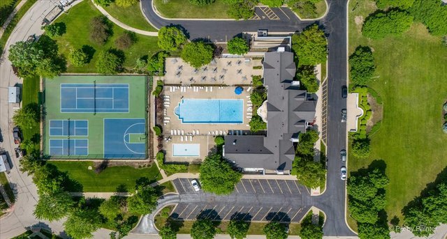 199 Springdale Lane Bloomingdale, IL 60108 - Photo 55 of 70 an aerial view of a house with a garden