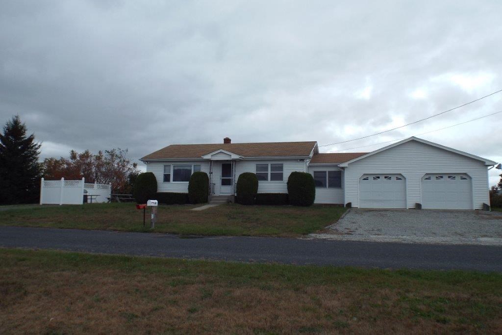 69 Basin Road Narragansett, RI 02882 - Photo 1 of 15