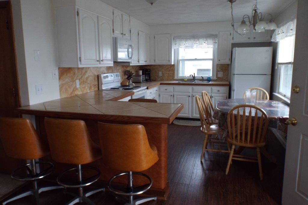 69 Basin Road Narragansett, RI 02882 - Photo 3 of 15