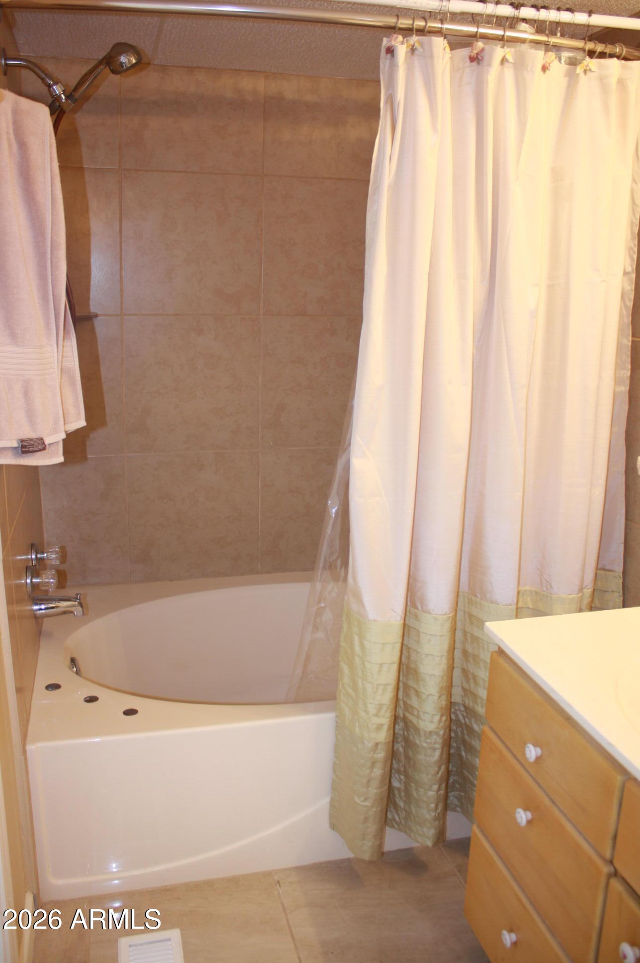 2523 East Contention Mine Road, Unit 41 Phoenix, AZ 85032 - Photo 5 of 9 10