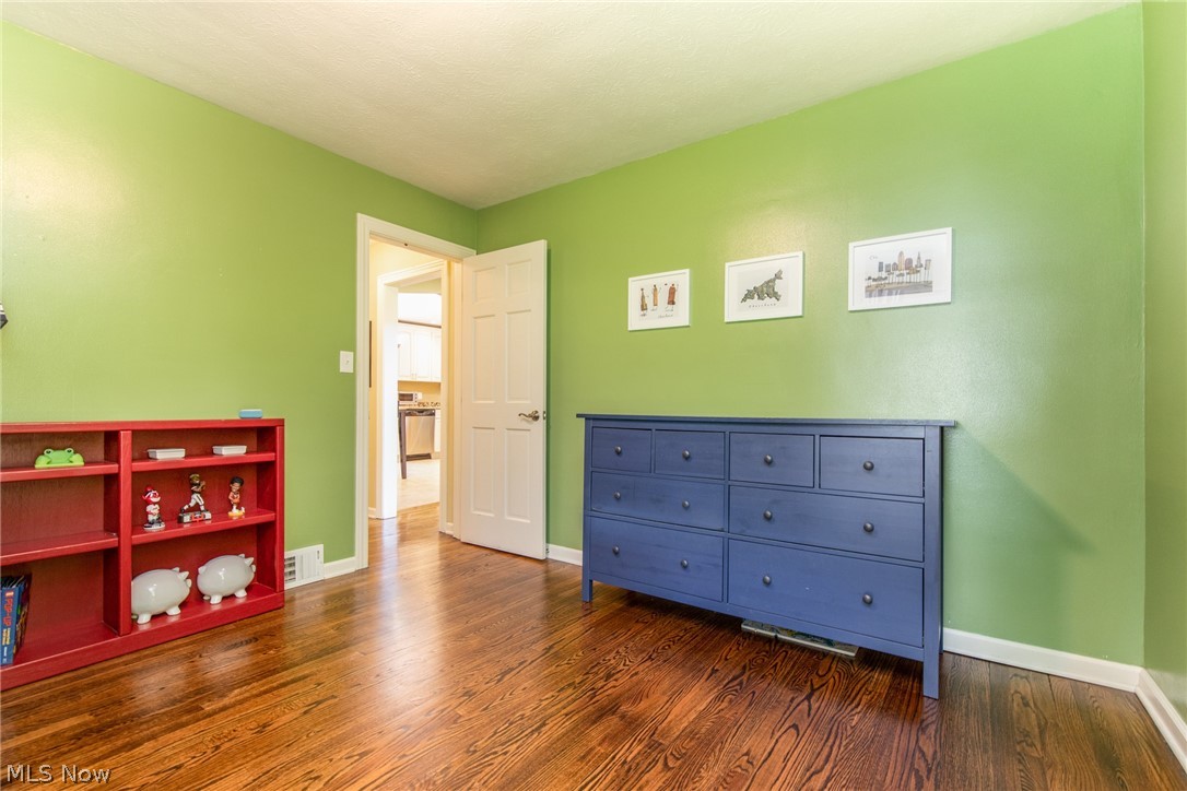 29799 Jackson Road Chagrin Falls, OH 44022 - Photo 15 of 26 Gallery Image 15