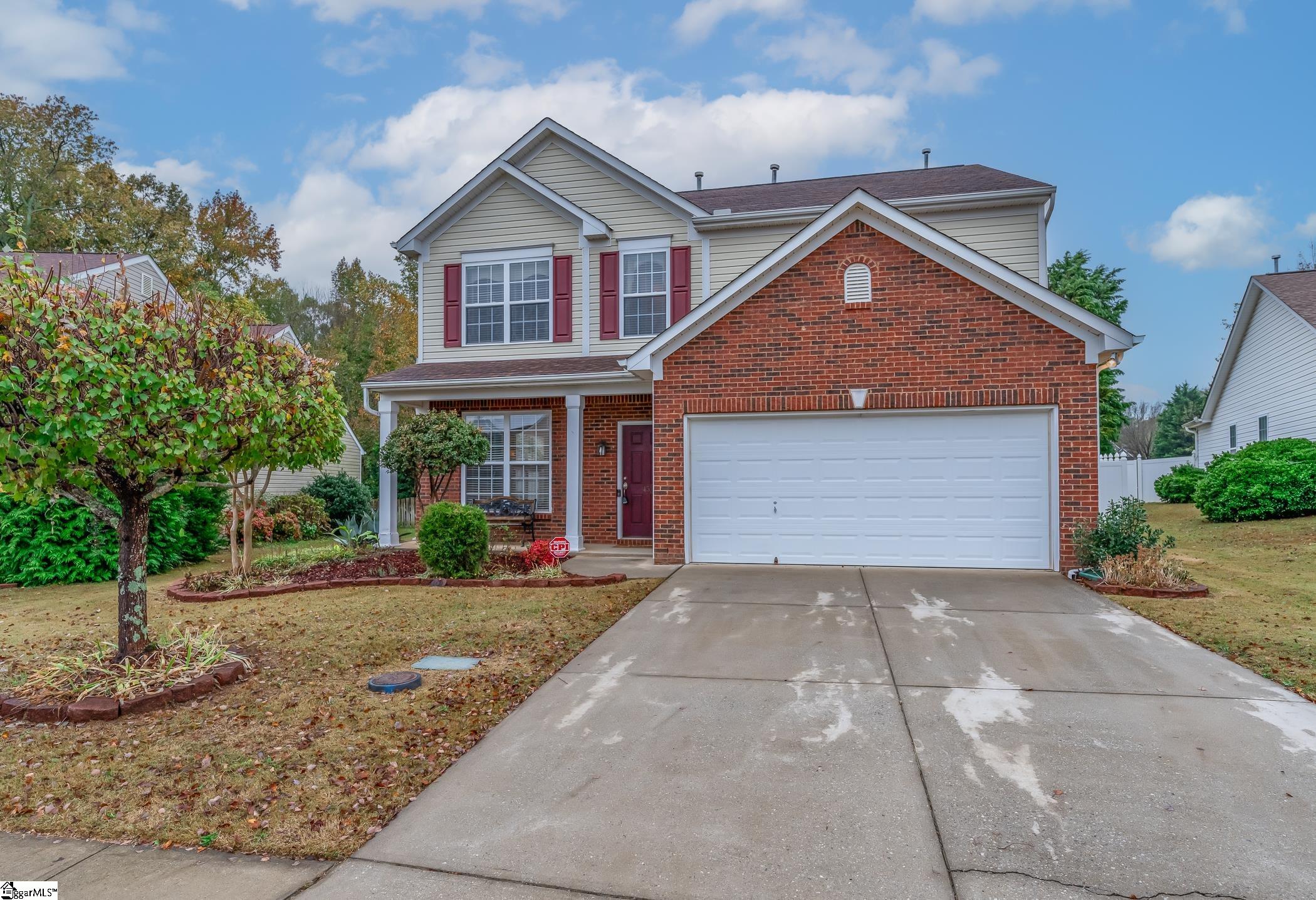 45 Farmbrook Way Simpsonville, SC 29681 - Photo 1 of 35 Gallery Image 1