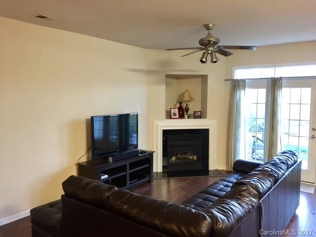 3066 Priory Ridge Drive, Unit 3066 Fort Mill, SC 29707 - Photo 3 of 16 Gallery Image 3
