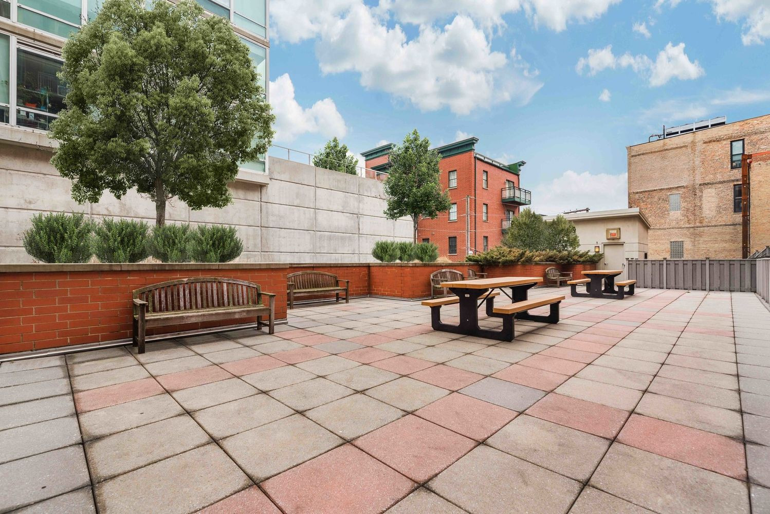 1001 West Madison Street, Unit 312 Chicago, IL 60607 - Photo 20 of 21 Gallery Image 20