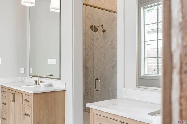 $1,875,000 | 7855 Highland Road, Baton Rouge, LA 70808