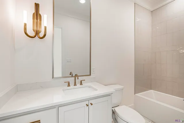 $1,875,000 | 7855 Highland Road, Baton Rouge, LA 70808