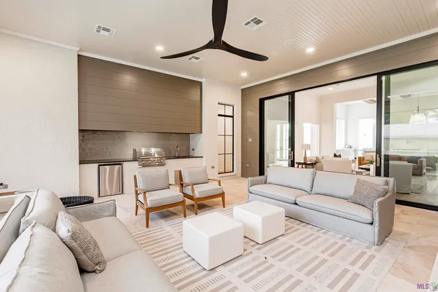 $1,875,000 | 7855 Highland Road, Baton Rouge, LA 70808