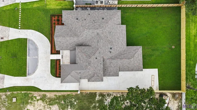 $1,875,000 | 7855 Highland Road, Baton Rouge, LA 70808