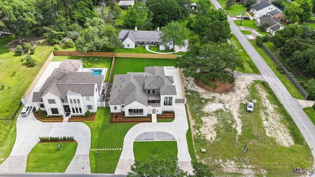 $1,875,000 | 7855 Highland Road, Baton Rouge, LA 70808