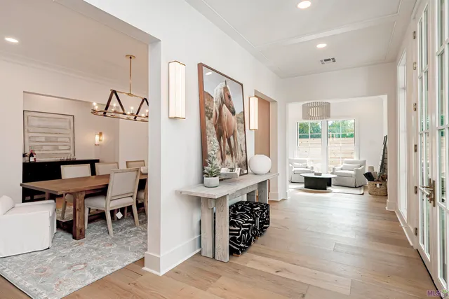 $1,875,000 | 7855 Highland Road, Baton Rouge, LA 70808