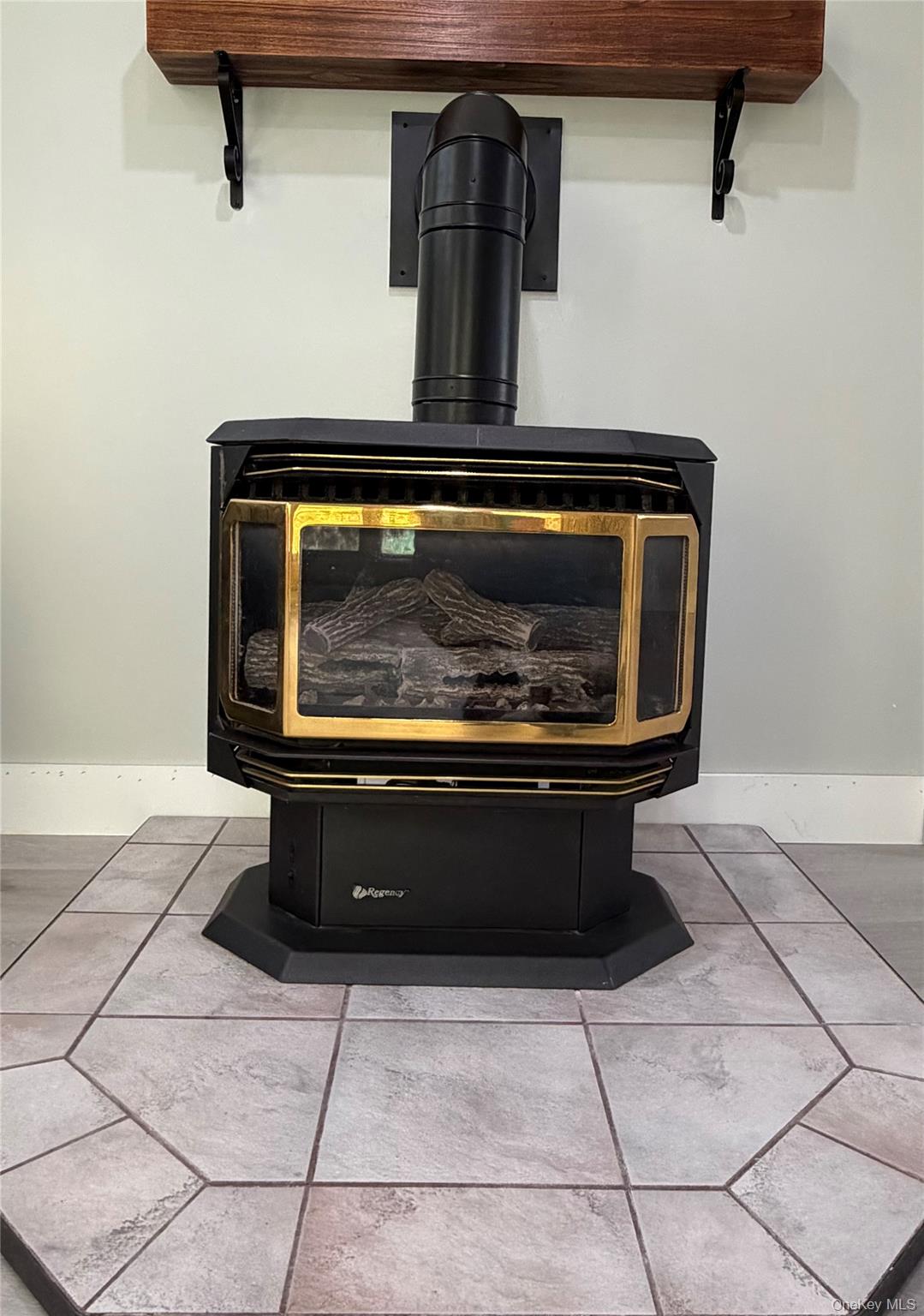 60 Medallion Road Kiamesha Lake, NY 12751 - Photo 3 of 44 a stove top oven sitting inside of a kitchen