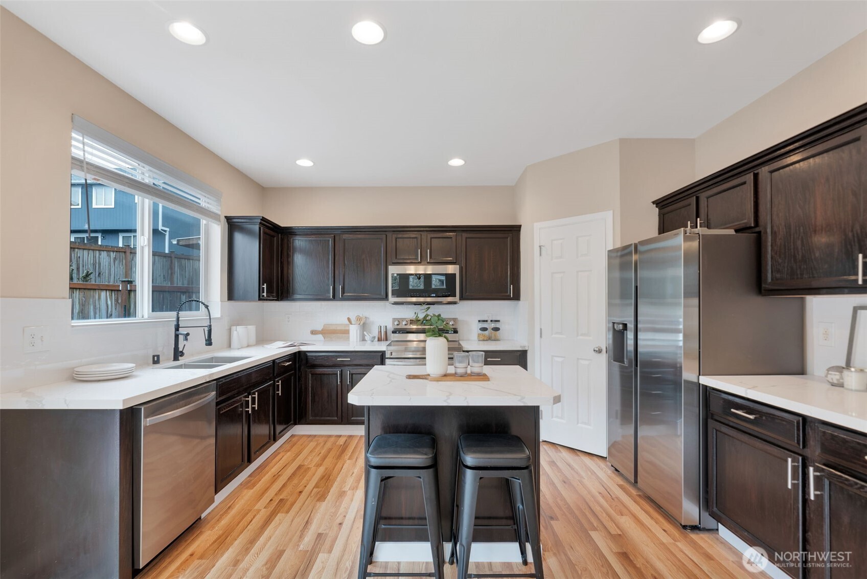 2991 South 296th Street Federal Way, WA 98003 - Photo 10 of 27