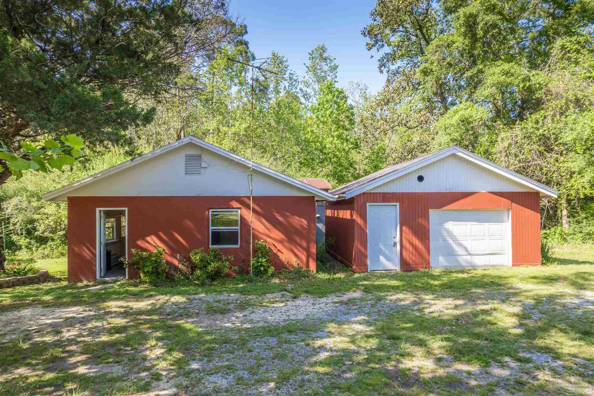 180 Crowndale Road Cantonment, FL 32533 - Photo 33 of 50