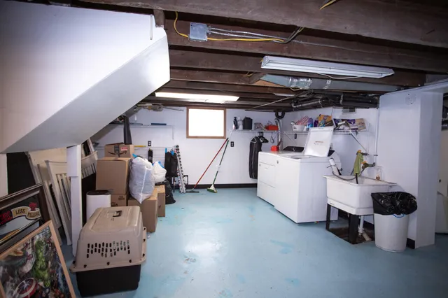 $179,800 | 2404 Jackson Street, Two Rivers, WI 54241