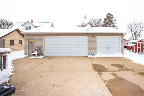 $164,900 | 2404 Jackson Street, Two Rivers, WI 54241