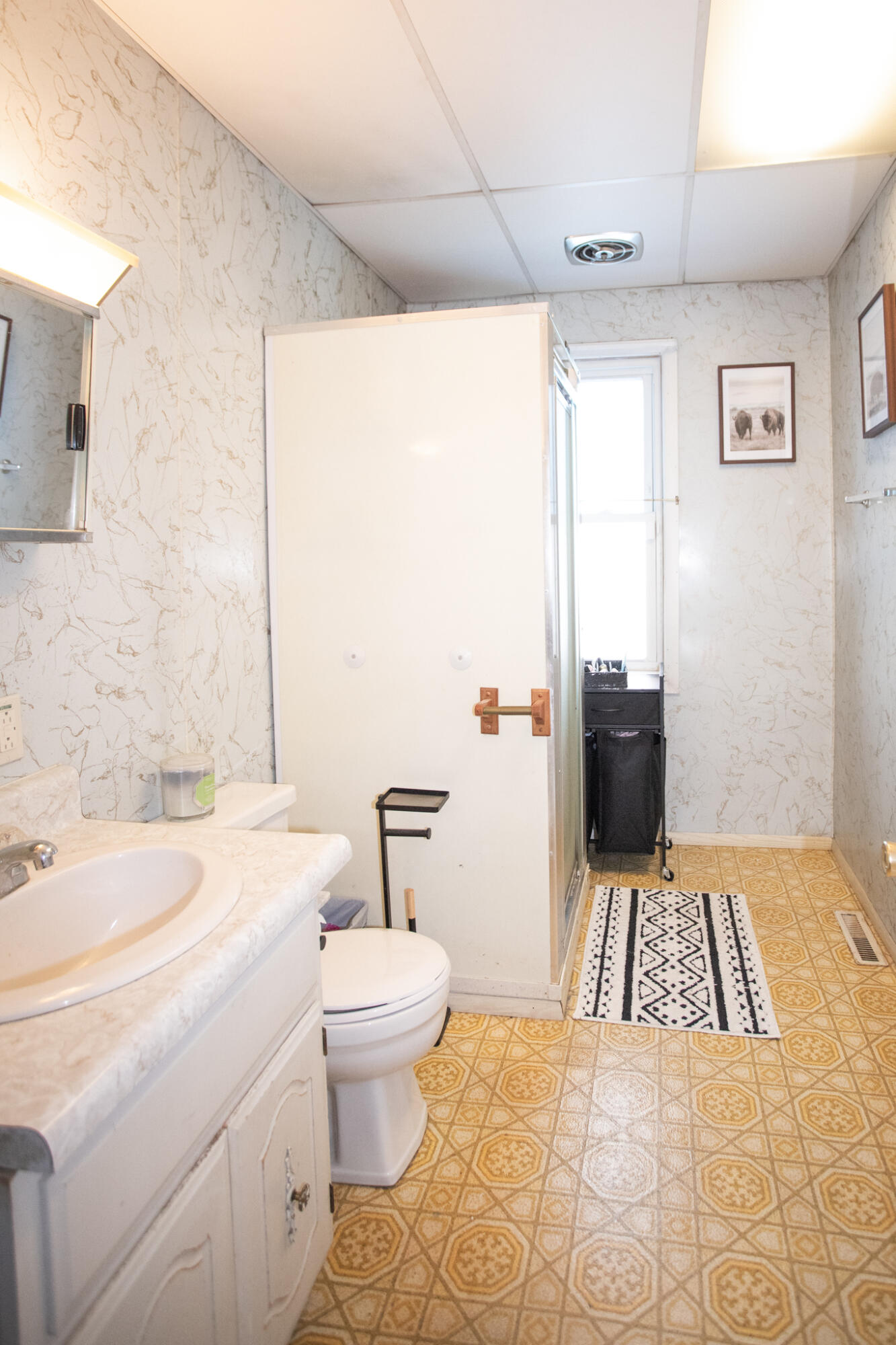 2404 Jackson Street Two Rivers, WI 54241 - Photo 10 of 26 Bathroom