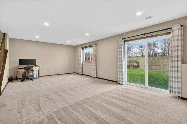 $575,000 | 13918 Ashford Path, Rosemount, MN 55068